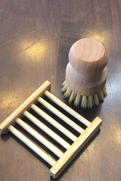 Soap rest and scrubby